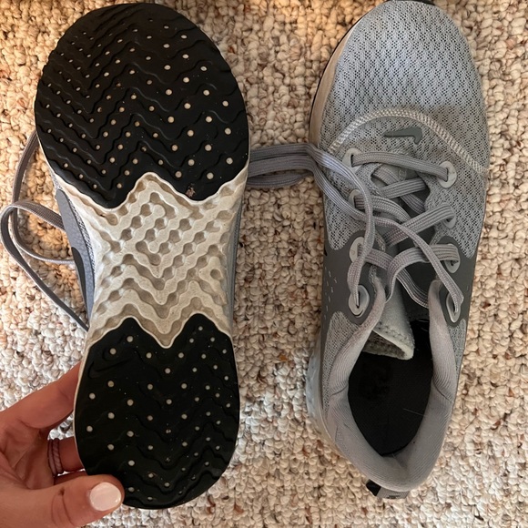 Nike Women’s React Sneakers - Picture 4 of 4